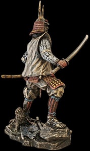 Hvor kan man købe autentisk samurai figur